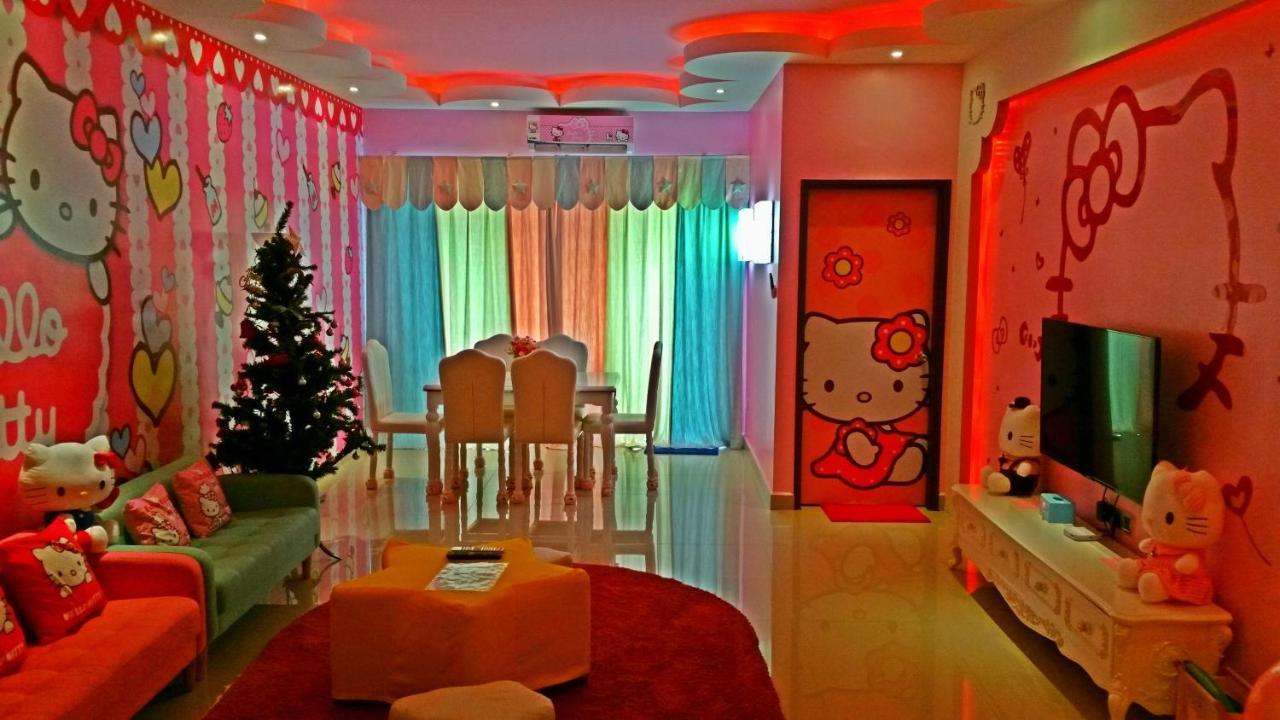 Hello Kitty Signature Suite Sandakan Chambre photo